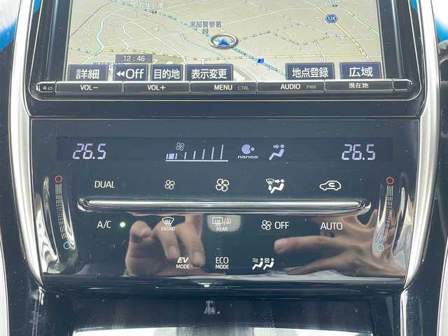 トヨタ ハリアー ハイブリッド プレミアム 富山県 2017(平29)年 12.5万km ホワイトパールクリスタルシャイン 禁煙車/４ＷＤ/ハーフレザー/ディーラーオプション９インチナビ/型式：NS2T-Y66T/【フルセグＴＶ/Bluetooth/CD/DVD/SD】/ビルトインＥＴＣ/運転席側パワーシート/クルーズコントロール追従機能有/バックカメラ/プッシュスタート/フォグランプ/純正フロアマット/純正アルミホイール/LEDヘッドライト