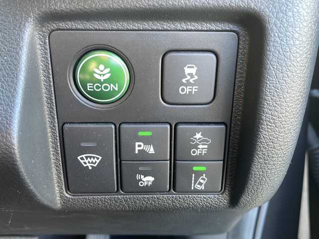 ホンダ ヴェゼル ハイブリッド Z ホンダセンシング 三重県 2019(平31)年 4万km ルーセブラックM 純正ナビ/バックカメラ/純正ドラレコ/純正ビルトインＥＴＣ/シートヒーター/追従クルーズコントロール/レーンキープアシスト/先行車発進告知/標識認識システム/衝突軽減ブレーキ/パドルシフト/ハーフレザーシート/ＬＥＤオートライト/フォグライト/寒冷地仕様/純正ＡＷ/電動格納ミラー/禁煙車