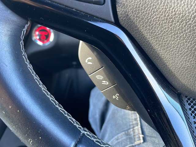 ホンダ ヴェゼル ハイブリッド Z ホンダセンシング 三重県 2019(平31)年 4万km ルーセブラックM 純正ナビ/バックカメラ/純正ドラレコ/純正ビルトインＥＴＣ/シートヒーター/追従クルーズコントロール/レーンキープアシスト/先行車発進告知/標識認識システム/衝突軽減ブレーキ/パドルシフト/ハーフレザーシート/ＬＥＤオートライト/フォグライト/寒冷地仕様/純正ＡＷ/電動格納ミラー/禁煙車