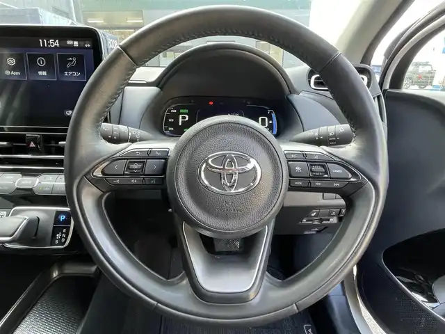 トヨタ アクア Z 滋賀県 2022(令4)年 2.6万km クリアベージュメタリック 純正10.5型ディスプレイオーディオ/（BT/USB）/トヨタセーフティセンス/・プリクラッシュセーフティ（PCS）/・レーントレーシングアシスト（LTA）/・レーダークルーズコントロール（全車速追従機能付）/・ロードサインアシスト（RSA）/・オートマチックハイビーム（AHB）/・先行車発進告知機能/パーキングサポートブレーキ/クリアランスソナー/ブラインドスポットモニター（BSM）/アドバンスト パーク（駐車支援システム）/バック/フロント/サイドカメラ/ビルトインETC/ハーフレザーシート/D席パワーシート/前席シートヒーター/ステアリングヒーター/AC100V/LEDヘッドライト/純正フロアマット/純正15インチAW