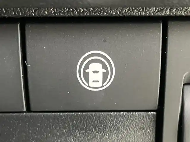 日産 ルークス ハイウェイスター X 岡山県 2021(令3)年 1.6万km チタニウムグレーM/シルキーホワイト 純正9インチナビ/【Bluetooth/フルセグTV/CD/DVD】/型番:MM321D-L/全方位カメラ　/衝突軽減ブレーキ/オートハイビーム　/踏み間違い防止　/コーナーセンサー（前後）/両側パワースライドドア　/レーンアシスト　/フレセグＴＶ/純正ドライブレコーダー前側/ＬＥＤヘッドライト/ビルトインＥＴＣ/プッシュスタート/スマートキー×2/取扱説明書/ナビ取扱説明書