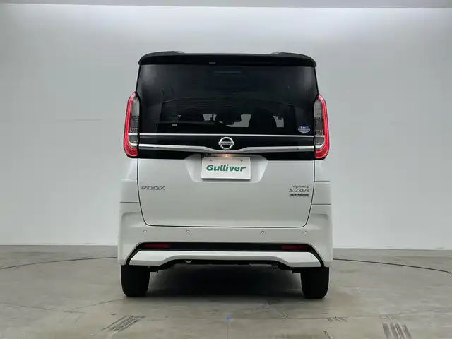 日産 ルークス ハイウェイスター X 岡山県 2021(令3)年 1.6万km チタニウムグレーM/シルキーホワイト 純正9インチナビ/【Bluetooth/フルセグTV/CD/DVD】/型番:MM321D-L/全方位カメラ　/衝突軽減ブレーキ/オートハイビーム　/踏み間違い防止　/コーナーセンサー（前後）/両側パワースライドドア　/レーンアシスト　/フレセグＴＶ/純正ドライブレコーダー前側/ＬＥＤヘッドライト/ビルトインＥＴＣ/プッシュスタート/スマートキー×2/取扱説明書/ナビ取扱説明書