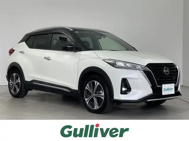 日産 キックス X 埼玉県 2021(令3)年 1.9万km ブリリアントホワイトパール/ピュアブラック 2トーン 純正９インチナビ　全周囲モニター　プロパイロット　Ｂｌｕｅｔｏｏｔｈ　フルセグＴＶ　ＥＴＣ　純正ドライブレコーダー（前後）　ＬＥＤヘッドライト　電子インナーミラー　コーナーセンサー　スマートキー　プッシュスタート　ドアバイザー　純正１７インチアルミホイール　オートライト　