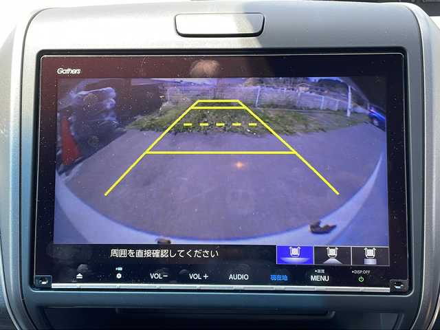 ホンダ フリード ハイブリット G ホンダセンシング 岩手県 2020(令2)年 3.2万km プラチナホワイトパール 純正ＳＤナビ　/バックカメラ　/両側パワースライドドア　/前後ドラレコ　/クルーズコントロール/追従走行/衝突被害軽減　/コーナーセンサー　/ＬＥＤヘッドライト　/プッシュスタート　/アクティブコーナリングライト/ワンセグテレビ/ETC/ドアバイザー