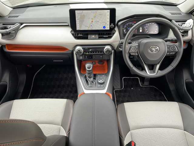 トヨタ ＲＡＶ４ アドベンチャー 道北・旭川 2024(令6)年 1.5万km グレーメタリック 4WD/10.5インチディスプレイオーディオ/ BT/USB/フルセグ/コネクティッドナビ/パノラミックビューモニター/デジタルインナーミラー /PCS/LTA/ACC/BSM/RCTA/PKSB/RSA/クリアランスソナー /革シート/運転席メモリ付パワーシート /シートヒーター /エアシート /ステアリングヒーター/ビルトインETC2.0/ドライブレコーダー/オートハイビーム/オートライト/LEDヘッドライト/フォグライト/オートリトラミラー /ナノイーX/純正フロアマット/ドアバイザー/純正ラゲッジマット
