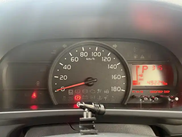 トヨタ パッソ X Lパッケージ S 愛知県 2018(平30)年 5万km ファイアークォーツレッドM /禁煙車//社外メモリナビ//AM/FM/CD/DVD/SD/BT/USB/地デジ//ドライブレコーダー//スマートアシスト3//衝突回避//衝突警報//車線逸脱//誤発進抑制//クリアランスソナー//アイドリングストップ//横滑り防止//オートライト//オートハイビーム//ETC//スマートキー//純正フロアマット//純正ドアバイザー//保証書/取扱説明書/スペアキー