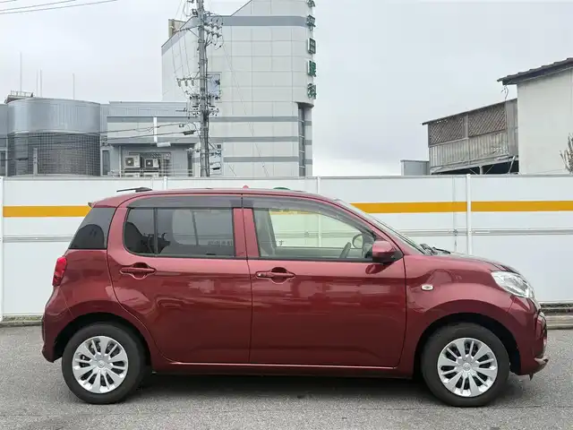 トヨタ パッソ X Lパッケージ S 愛知県 2018(平30)年 5万km ファイアークォーツレッドM /禁煙車//社外メモリナビ//AM/FM/CD/DVD/SD/BT/USB/地デジ//ドライブレコーダー//スマートアシスト3//衝突回避//衝突警報//車線逸脱//誤発進抑制//クリアランスソナー//アイドリングストップ//横滑り防止//オートライト//オートハイビーム//ETC//スマートキー//純正フロアマット//純正ドアバイザー//保証書/取扱説明書/スペアキー