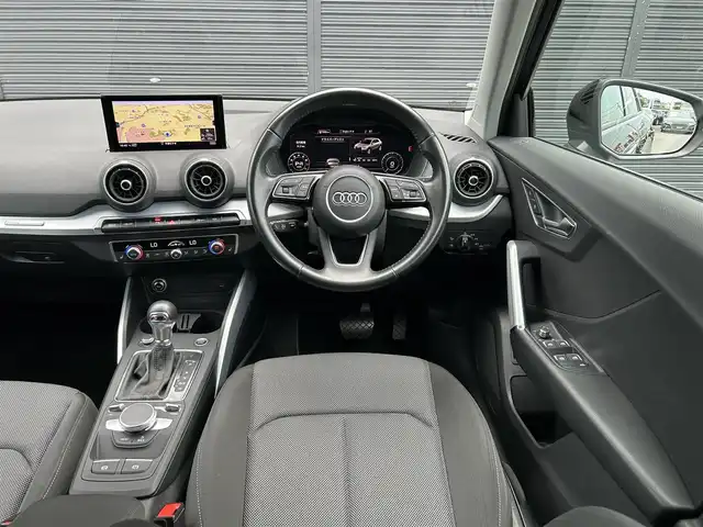 アウディ Ｑ２ 1．0 TFSI スポーツ 茨城県 2018(平30)年 2万km ミトスブラックメタリック アシスタンスＰＫＧ　/Ａｕｄｉプレセンス　/ＡＣＣ　/レーンアシスト　/サイドアシスト　/Ｂカメラ　/パーキングエイド　/バーチャルＣＰ　/ＰＷテールゲート　/ナビ　/ＴＶ　/ＣａｒＰｌａｙ　/ＢＴ　/ＬＥＤ　/シートヒーター/ETC2.0 /禁煙車