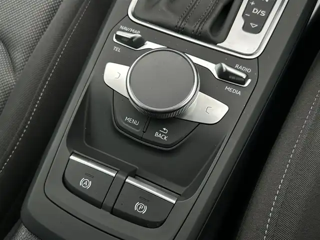 アウディ Ｑ２ 1．0 TFSI スポーツ 茨城県 2018(平30)年 2万km ミトスブラックメタリック アシスタンスＰＫＧ　/Ａｕｄｉプレセンス　/ＡＣＣ　/レーンアシスト　/サイドアシスト　/Ｂカメラ　/パーキングエイド　/バーチャルＣＰ　/ＰＷテールゲート　/ナビ　/ＴＶ　/ＣａｒＰｌａｙ　/ＢＴ　/ＬＥＤ　/シートヒーター/ETC2.0 /禁煙車