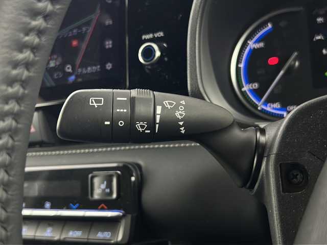 トヨタ ノア ハイブリッド S－Z 愛知県 2023(令5)年 2.5万km アティチュードブラックマイカ 禁煙車/純正10.5インチナビ/（AM/FM/Bluetooth/フルセグTV/USB/HDMI)/バックカメラ/トヨタセーフティセンス/・プリクラッシュセーフティ/・レーンキープアシスト/・レーダークルーズコントロール/・誤発進抑制機能/・標識認識機能/コーナーセンサー/シートヒーター/ETC２．０/ドライブレコーダー/両側パワースライドドア/LEDヘッドライト/純正アルミホイール/スマートキー