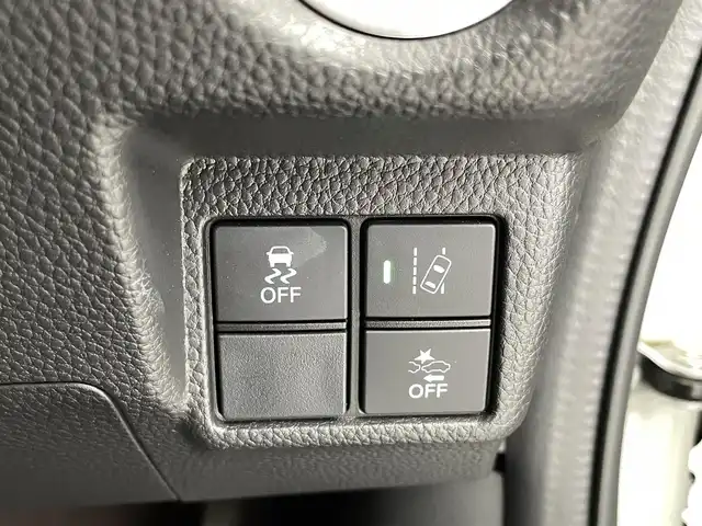 ホンダ Ｎ ＢＯＸ カスタム G L ホンダセンシング 福井県 2020(令2)年 3.8万km プラチナホワイトパール 純正ナビ /AM/FM/CD/DVD/Bluetooth/フルセグ/純正ドライブレコーダー/ホンダセンシング/・アダプティブ・クルーズ・コントロール/・車線維持支援システム/・衝突軽減ブレーキ/・誤発進抑制機能/・歩行者事故低減ステアリング/・路外逸脱抑制機能/・先行車発進お知らせ機能/・標識認識機能/・オートハイビーム/・誤発進抑制機能/両側パワースライドドア/バックカメラ/ＬＥＤヘッドライト/ビルトインＥＴＣ/純正アルミホイール/ＵＳＢ充電２口