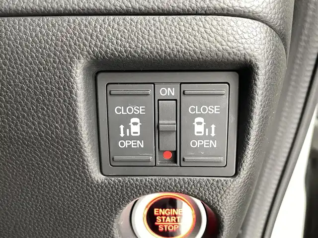 ホンダ Ｎ ＢＯＸ カスタム G L ホンダセンシング 福井県 2020(令2)年 3.8万km プラチナホワイトパール 純正ナビ /AM/FM/CD/DVD/Bluetooth/フルセグ/純正ドライブレコーダー/ホンダセンシング/・アダプティブ・クルーズ・コントロール/・車線維持支援システム/・衝突軽減ブレーキ/・誤発進抑制機能/・歩行者事故低減ステアリング/・路外逸脱抑制機能/・先行車発進お知らせ機能/・標識認識機能/・オートハイビーム/・誤発進抑制機能/両側パワースライドドア/バックカメラ/ＬＥＤヘッドライト/ビルトインＥＴＣ/純正アルミホイール/ＵＳＢ充電２口