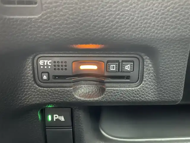 ホンダ Ｎ ＢＯＸ カスタム G L ホンダセンシング 福井県 2020(令2)年 3.8万km プラチナホワイトパール 純正ナビ /AM/FM/CD/DVD/Bluetooth/フルセグ/純正ドライブレコーダー/ホンダセンシング/・アダプティブ・クルーズ・コントロール/・車線維持支援システム/・衝突軽減ブレーキ/・誤発進抑制機能/・歩行者事故低減ステアリング/・路外逸脱抑制機能/・先行車発進お知らせ機能/・標識認識機能/・オートハイビーム/・誤発進抑制機能/両側パワースライドドア/バックカメラ/ＬＥＤヘッドライト/ビルトインＥＴＣ/純正アルミホイール/ＵＳＢ充電２口