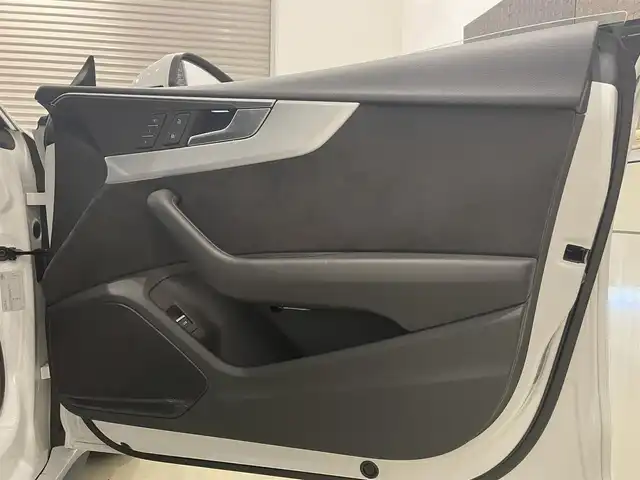 アウディ Ａ５ SB 45TFSIクワトロ スポーツ 静岡県 2019(令1)年 4.4万km グレイシアホワイトメタリック １オーナー　/マトリクスＬＥＤ　/ヴァーチャルコクピット　/ナビ　ＴＶ　Ａｐｐｌｅｃａｒｐｌａｙ　ＢＴ　ＵＳＢ　/３６０°カメラ　/ドラレコ前後　/ハーフレザー　/シートヒーター　/パワーバックドア　/スペアキー　/ＥＴＣ２．０