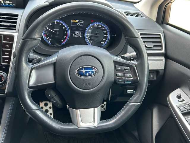 スバル レヴォーグ 1．6GT－S アイサイト 道東・釧路十勝 2015(平27)年 11.6万km クリスタルホワイトP ４WD/EyeSight/　・プリクラッシュブレーキ/　・全車速追従機能付きクルーズコントロール/　・アクティブレーンキープ/　・AT誤発進抑制制御/　・AT誤後進抑制制御/　・車線逸脱警報/　・ふらつき警報/　・先行車発進お知らせ/　・低速クルーズコントロール/純正ナビ/　(CD/DVD/BT)/プッシュスタート/横滑り防止装置/アイドリングストップ/パドルシフト/衝突軽減防止装置/バックカメラ/ウィンカーミラー/パワーウィンドウ/フロントフォグ/ETC/　(Panasonic)/パワーシート(D+N)/純正フロアマット/純正ドアバイザー/社外17インチAW/ワンオーナー/ターボエンジン/取扱説明書/保証書