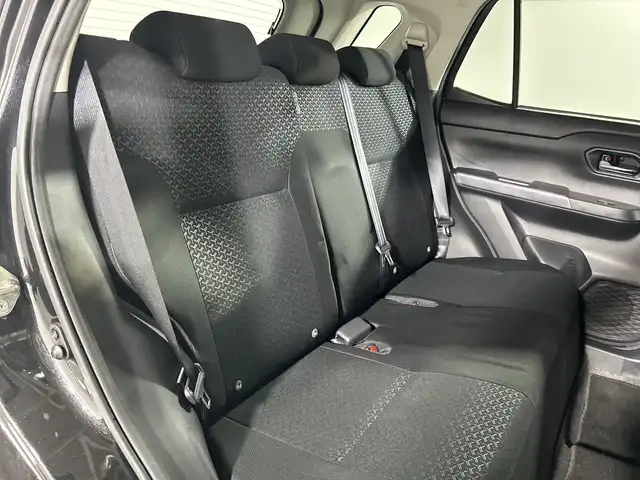 トヨタ ライズ Z 福岡県 2021(令3)年 4万km ブラックマイカメタリック 純正ナビ/Bluetooth/フルセグTV/CD/DVD/レーダークルーズコントロール/衝突被害軽減ブレーキ/レーンアシスト/コーナーセンサー/アイドリングストップ/横滑り防止装置/シートヒーター/ETC/オートエアコン/純正17インチアルミホイール/LEDオートライト/電動格納ミラー