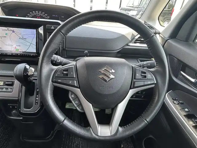 スズキ ソリオ バンディット HV MV 大阪府 2021(令3)年 1.5万km スーパーブラックパール 純正８インチナビ/   フルセグTV/CD/DVD/Bluetooth/USB/全方位モニター/衝突軽減ブレーキ/横滑り防止装置/コーナーセンサー/へッドアップディスプレイ/片側パワースライドドア/レーダークルーズコントロール/レーンキープアシスト/アイドリングストップ/前後ドライブレコーダー/純正15インチアルミホイール/純正フロアマット/プッシュスタート/スマートキー/ＥＴＣ/ＬＥＤ/禁煙車
