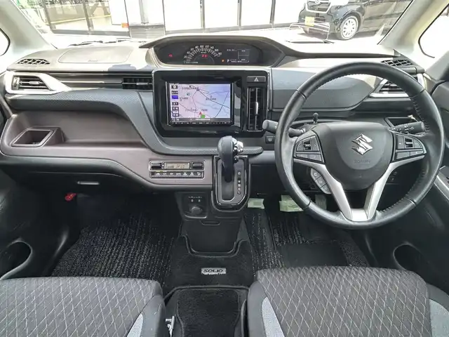 スズキ ソリオ バンディット HV MV 大阪府 2021(令3)年 1.5万km スーパーブラックパール 純正８インチナビ/   フルセグTV/CD/DVD/Bluetooth/USB/全方位モニター/衝突軽減ブレーキ/横滑り防止装置/コーナーセンサー/へッドアップディスプレイ/片側パワースライドドア/レーダークルーズコントロール/レーンキープアシスト/アイドリングストップ/前後ドライブレコーダー/純正15インチアルミホイール/純正フロアマット/プッシュスタート/スマートキー/ＥＴＣ/ＬＥＤ/禁煙車
