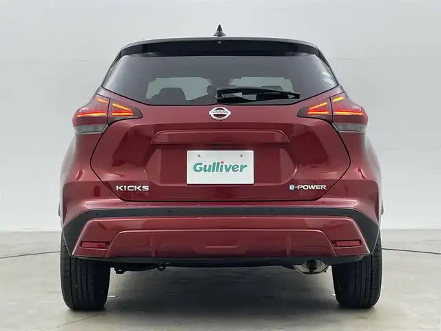 日産 キックス X 岡山県 2020(令2)年 5.8万km ラディアントレッド/ピュアブラック 2トーン 純正９インチナビ　(MM323D-L)/【CD/DVD/BT/USB/フルセグ】/プロパイロット　/ＬＥＤヘッドライト　/ＥＴＣ　/バックカメラ　/ドライブレコーダー　前側　/コーナーセンサー　前後/オートハイビーム　/ルーフレール　/スマートキー　/LEDフォグランプ/禁煙車/オートブレーキホールド/スーパーキャットレーダー