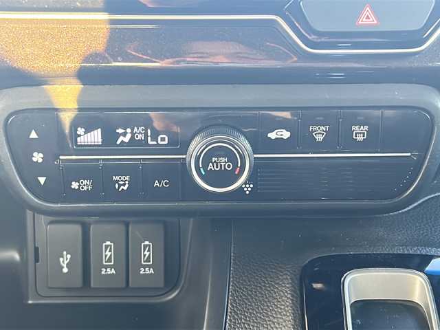 ホンダ Ｎ ＢＯＸ カスタム G L ホンダセンシング 三重県 2018(平30)年 4.8万km クリスタルブラックパール 純正ナビ/バックカメラ/ビルトインＥＴＣ/両側パワースライドドア/スペアキー/後方コーナーセンサー/前後ドラレコ/ＵＳＢ給電/追従クルーズコントロール/レーンキープアシスト/ＬＥＤオートライト/電動格納ミラー/禁煙車