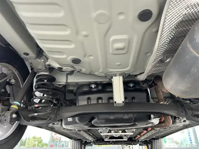 トヨタ カローラ クロス ハイブリッド Z 栃木県 2023(令5)年 2万km スパークリングブラックパールクリスタルシャイン トヨタセーフティセンス/純正ディスプレイオーディオ/Bluetooth/USB/AM/FM/MiraCast/パノラミックビューモニター/ETC/ミラー型前後ドライブレコーダー/パワーバックドア/ハーフレザーシート/パワーシート/シートヒーター/レーダークルーズコントロール/LEDヘッドライト/フォグランプ/純正フロアマット/純正18インチAW