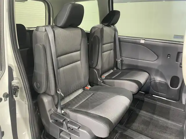 日産 セレナ e－パワー ハイウェイスター V 愛知県 2020(令2)年 2.5万km ブリリアントホワイトパール 純正１０インチナビ登録時地図SDなし/（Bluetooth/フルセグTV/FM/AM/SD）/アラウンドビューモニター　/プロパイロット　/両側パワースライドドア　/衝突軽減ブレーキ　/ビルトインＥＴＣ　/ブラインドスポットモニター　/ドライブレコーダー/ＬＥＤヘッドライト　/LEDフォグランプ/ハンドル支援/車線逸脱警報/ソナー/プッシュスタート/　　-スマートキー/純正フロアマット/後席サンバイザー
