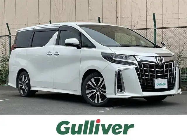 トヨタ アルファード S Cパッケージ 東京都 2018(平30)年 5.4万km ホワイトパールクリスタルシャイン フロントベンチレーションシート　/・フロントパワーシート　/・運転席メモリーシート　/オートブレーキホールド　/両側電動スライドドア　/純正１２型フリップダウンモニター　/ＡＨＢ　/ＡＣＣ　/ＬＫＡＳ　/純正10型ナビ/・フルセグ/・CD/DVD再生/・Bluetooth/ワンオーナー