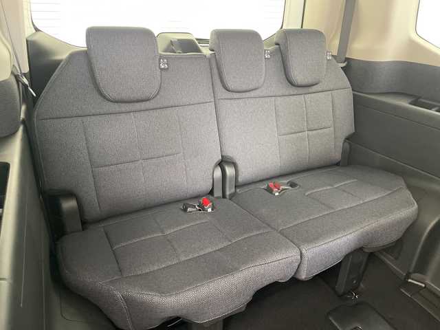 ホンダ ステップワゴン eHEV エアー EX 愛知県 2025(令7)年 0.1千km プラチナホワイトパール 登録済未使用車 4km/純正11.4型ナビ/・Bluetooth/・CD/DVD/・AppleCarPlay/・フルセグテレビ/純正15.6型フリップダウンモニター/バックカメラ/シートヒーター/パワーバックドア/オットマン/スマートキー/両側パワースライドドア/レーダークルーズコントロール/衝突軽減ブレーキ/レーンキープアシスト/ブラインドスポットモニター/LEDヘッドライト/LEDフォグランプ