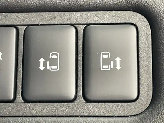 三菱 デリカＤ：５ ブラックエディション 群馬県 2025(令7)年 0.1千km アメジストブラック 登録済未使用車　純正ＡＬＰＩＮＥ１１型ナビ　純正ＡＬＰＩＮＥ１２．８型後席モニター　全周囲カメラ　フルセグＴＶ　衝突被害軽減ブレーキ　レーンアシスト　ブラインドスポットモニター　ＬＥＤ　禁煙車