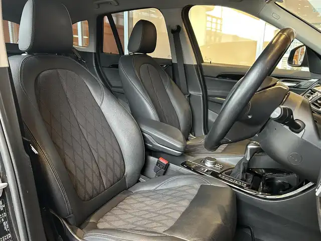 ＢＭＷ Ｘ１ xDrive 18d xライン 宮城県 2019(令1)年 6.6万km 茶 コンフォートパッケージ/インテリジェントセーフティ/レーンディパーチャーウォーニング/iDriveナビゲーションシステム/バックカメラ/ハーフレザーシート/シートヒーター/コンフォートアクセス/パワーバックドア/LEDヘッドライト/オートライト/純正18インチAW/ステアリングスイッチ/アイドリングストップ/ETC2.0車載器/ドライブレコーダー