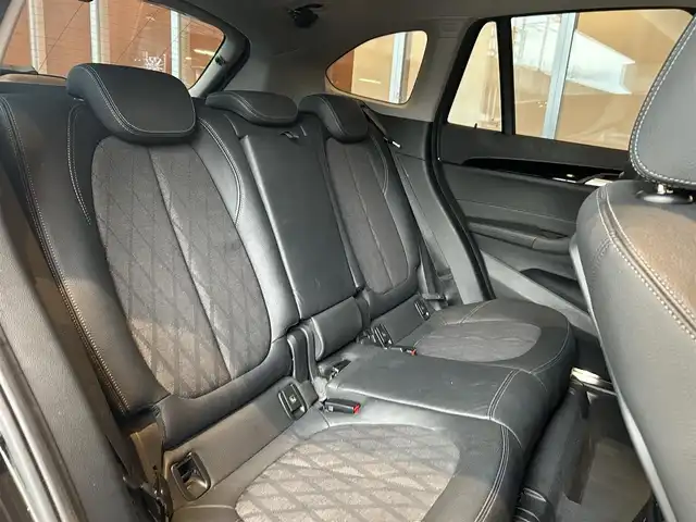 ＢＭＷ Ｘ１ xDrive 18d xライン 宮城県 2019(令1)年 6.6万km 茶 コンフォートパッケージ/インテリジェントセーフティ/レーンディパーチャーウォーニング/iDriveナビゲーションシステム/バックカメラ/ハーフレザーシート/シートヒーター/コンフォートアクセス/パワーバックドア/LEDヘッドライト/オートライト/純正18インチAW/ステアリングスイッチ/アイドリングストップ/ETC2.0車載器/ドライブレコーダー