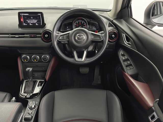 マツダ ＣＸ－３ 20S プロアクティブ 愛知県 2018(平30)年 2.9万km セラミックM /禁煙車//純正7インチナビ//フルセグTV//CD・DVDプレーヤー//バックカメラ//ETC//i-ACTIVESENSE//アドバンストSCBS//SCBS-R//SBS//誤発進抑制(前後方)//レーダークルーズコントロール//ドライバーアテンションアラート//標識認識機能//ブラインドスポットモニター//レーンディパーチャーウォーニング//リアパーキングセンサー//アダプティブLEDヘッドライト//オートライト//合皮コンビシート//コマンダーコントロール//純正18インチアルミホイール//純正フロアマット//革巻きステアリング//ステアリングスイッチ//パドルシフト//プッシュスタート//電動格納ミラーウィンカー//電子パーキングブレーキ//ブレーキホールド//i-stop//DSC&TCS//新車保証書