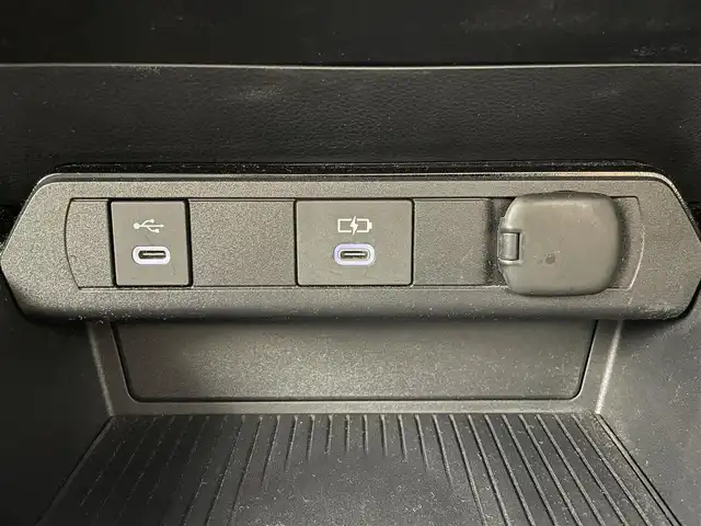 トヨタ プリウス Z 茨城県 2023(令5)年 6.7万km アティチュードブラックマイカ 純正ナビ/Bluetooth/フルセグ/radio/AppleCarplay/USB/TVキッド＋ナビキッド/Toyota Safety Sense/・プリクラッシュセーフティー/・緊急時操舵支援/・フロントクロストラフィックアラート/・レーンチェンジアシスト/・LTA＋LDA/・オートマチックハイビーム/・ロードサインアシスト/・異常検知システム/・PDA/デジタルインナーミラー/周辺車輛接近時サポート(録画機能)/レーダークルーズコントロール/ＢＳＭ/パノラミックビューモニター/ステアリングヒーター/ステアリングヒーター