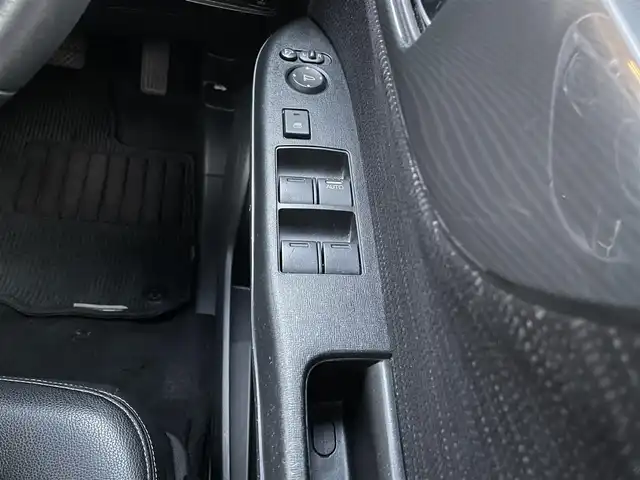 ホンダ Ｎ ＯＮＥ プレミアム ツアラー ローダウン 山梨県 2015(平27)年 3.8万km ブリリアントスポーティブルーメタリック2トーン 純正ナビ(VXM-155VSi)/バックカメラ/ワンセグTV/クルーズコントロール/衝突被害軽減ブレーキ/横滑り防止装置/ドライブレコーダー/ETC/スマートキー/スペアキー/プッシュスタート/純正フロアマット/純正AW15インチ/ハーフレザーシート/保証書