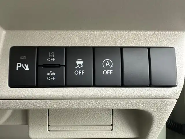 スズキ ラパン ＬＣ L 兵庫県 2024(令6)年 0.2万km トラッドカーキメタリック デュアルカメラブレーキ/純正ナビ＆フルセグTV/（CD＆DVD＆BT）/シートヒーター/コーナーセンサー/ハーフレザーシート/ステアリングスイッチ/オートライト/LEDライト/Aストップ/純正フロアマット/スマートキー/プッシュスタート/Wエアバック