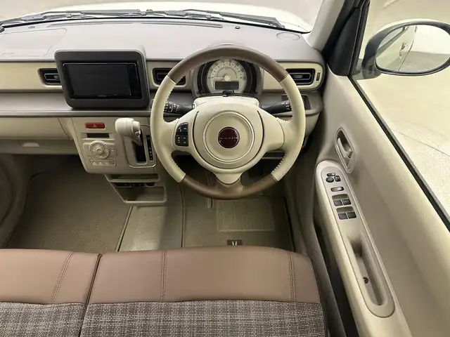スズキ ラパン ＬＣ L 兵庫県 2024(令6)年 0.2万km トラッドカーキメタリック デュアルカメラブレーキ/純正ナビ＆フルセグTV/（CD＆DVD＆BT）/シートヒーター/コーナーセンサー/ハーフレザーシート/ステアリングスイッチ/オートライト/LEDライト/Aストップ/純正フロアマット/スマートキー/プッシュスタート/Wエアバック