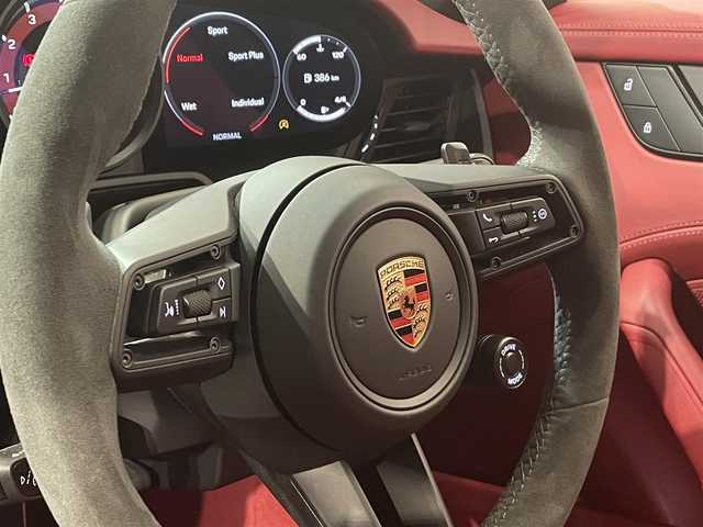 ポルシェ ポルシェ ９１１ カレラ4 GTS 道央・札幌 2023(令5)年 0.9万km 紺Ｍ フロントアクスルリフティングシステム/ボルドーレッドレザーインテリア/スポーツクロノパッケージ/スポーツエキゾースト/レーンチェンジアシスト/トラフィックジャム付ＡＣＣ/ターボＳホイール２０／２１インチ/ゲンチアンブルーメタリック/スペアキーレス/新車時保証書/取扱説明書