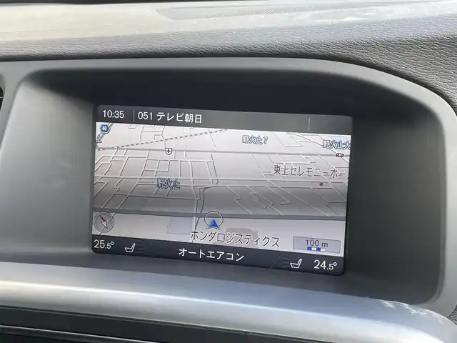 ボルボ Ｓ６０ T4 埼玉県 2012(平24)年 9.2万km 白 /純正HDDナビ//フルセグTV//CD/DVD/Bluetooth//レザーシート//前2席パワーシート//前2席シートヒーター//アダプティブクルーズコントロール//ETC//スマートキーx2//キセノン//衝突軽減ブレーキ//車線逸脱警報//ブラインドスポットインフォメーション//W.サイド.カーテンエアバッグ//ABS//バックソナー//リヤフォグランプ//オートライト//純正17インチAW//新車時保証書//取扱説明書