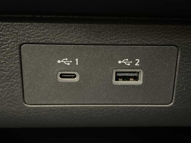 日産 セレナ e－パワー ハイウェイスター V 群馬県 2025(令7)年 0.1千km プリズムホワイト 登録済未使用車/純正１１型後席モニター　/純正１２．３型ナビ　/インテリジェントアラウンドビューモニター/プロパイロット　/プロパイロットパーキング　/インテリジェントルームミラー　/ワイヤレス充電器　/ＳＯＳコール　/ビルトインＥＴＣ２．０　/ＬＥＤヘッドライト/＝＝＝＝＝＝＝＝＝＝＝＝＝＝＝＝＝＝＝＝＝＝＝/BSM/取扱説明書/保証書/禁煙車