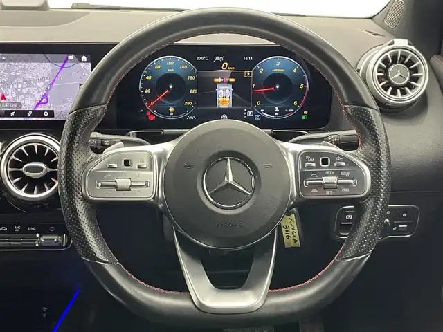 メルセデス・ベンツ ＧＬＡ２００ｄ 4マチック AMGライン 愛知県 2020(令2)年 4.9万km コスモスブラック 純正ナビ　フルセグＴＶ　全方位カメラ　禁煙車　レーダーセーフティＰＫＧ　衝突軽減　追従クルコン　ＢＳＭ　ナビゲーションＰＫＧ　ハーフレザー　シートヒーター　メモリシート　コーナーセンサー　ＬＥＤライト　ルーフレール　電動リアゲート　純正ドラレコ　オートハイビーム　パドルシフト　保証書　取説　ワンオナ