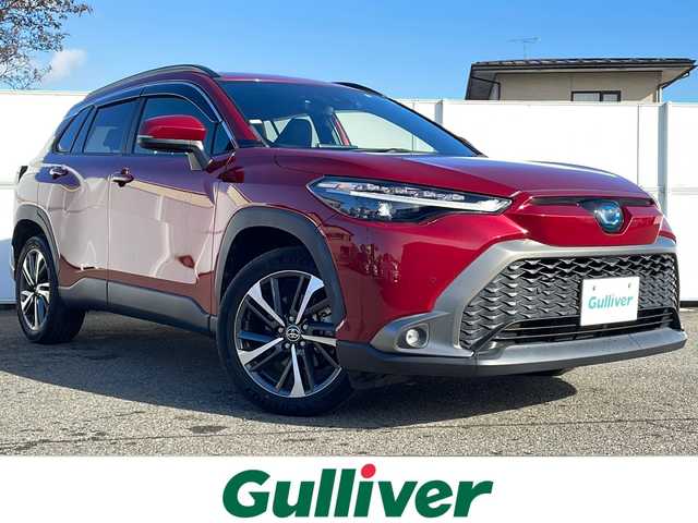 トヨタ カローラ クロス ハイブリッド Z 岩手県 2022(令4)年 0.7万km センシュアルレッドマイカ ワンオナ 8型ナビ フルセグ 電動リアゲート バックC DVD再生 ビルトインETC 電動ハーフレザーシート シートヒーター ドライブレコーダー BSM レーダークルーズコントロール オートLEDライト フォグランプ ルーフレール 純正18AW スマートキー スペアキー