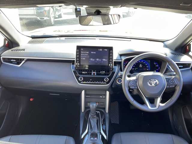 トヨタ カローラ クロス ハイブリッド Z 岩手県 2022(令4)年 0.7万km センシュアルレッドマイカ ワンオナ 8型ナビ フルセグ 電動リアゲート バックC DVD再生 ビルトインETC 電動ハーフレザーシート シートヒーター ドライブレコーダー BSM レーダークルーズコントロール オートLEDライト フォグランプ ルーフレール 純正18AW スマートキー スペアキー