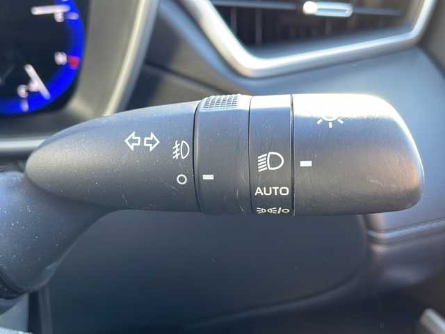 トヨタ カローラ クロス ハイブリッド Z 岩手県 2022(令4)年 0.7万km センシュアルレッドマイカ ワンオナ 8型ナビ フルセグ 電動リアゲート バックC DVD再生 ビルトインETC 電動ハーフレザーシート シートヒーター ドライブレコーダー BSM レーダークルーズコントロール オートLEDライト フォグランプ ルーフレール 純正18AW スマートキー スペアキー