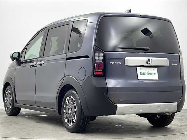 ホンダ フリード ハイブリット e:HEV クロスター 大阪府 2025(令7)年 0.1千km メテオロイドグレーメタリック 登録済未使用車/純正9型ホンダコネクトナビ/【フルセグTV/Bluetooth/AppleCarPlay/HDMI】/BSM/バックカメラ/両側パワースライドドア/半革シート/D/N席シートヒーター/ホンダセンシング/・衝突軽減システム/・レーダークルーズコントロール/・レーンキープアシスト/・誤発進抑制機能/・オートハイビーム/・先行車発進お知らせ/前後コーナーセンサー/スマートキー/スペアキー