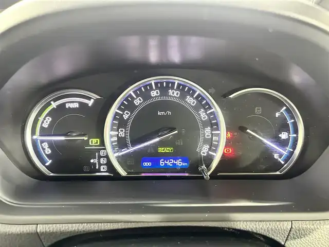 トヨタ エスクァイア ハイブリッド Gi 佐賀県 2015(平27)年 6.5万km スパークリングブラックパールクリスタルシャイン 社外ストラーダ製7インチナビ/フルセグTV/CD/DVD/Bluetooth/アルパイン製10.1インチフリップダウンモニター/トヨタプレミアムサンドシステム/バックカメラ/クルーズコントロール/横滑り防止装置/オートライト/LEDヘッドライト/フォグライト/ビルトインETC/両側パワースライドドア/ワイヤレス充電器/運転席・助手席シートヒーター/合皮シート/後席オートエアコン/純正フロアマット/純正15インチアルミホイール/プッシュスタート