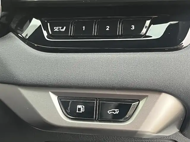 レクサス ＲＸ 500h Fスポーツパフォーマンス 愛媛県 2023(令5)年 4.6万km ホワイトノーヴァガラスフレーク 登録時走行距離:45271km/純正ナビ/BT/TV/Apple Car Play/Android Auto/全方位カメラ/前後ドラレコ/デジタルインナーミラー/トヨタセーフティセンス/追従クルコン/HVD/前席パワーシート/前席シートエアコン/置くだけ充電/オートライト/オートハイビーム/M/Tモード付/パドルシフト/スマートキー/電動パワーゲート/電動稼働リアシート