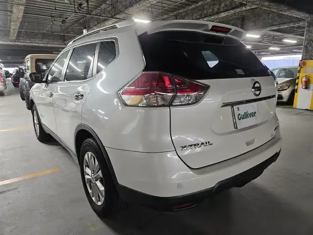 日産 エクストレイル ハイブリッド 20X エマージェンシーブレーキ 宮崎県 2016(平28)年 8.8万km ブリリアントホワイトパール 4WD/純正MOPナビ/フルセグTV/リモコンオートバックドア/アラウンドビューモニター/ビルトインETC/クルーズコントロール/エマージェンシーブレーキ/踏み間違い衝突防止アシスト/車線逸脱警報/進入禁止標識検知システム/フロント/バックソナー/LEDヘッドランプ/革巻きステアリング/ステアリングスイッチ/合皮防水シート/前席シートヒーター/純正17インチアルミホイール/スマートキー/プッシュエンジンスターター/イモビライザー/禁煙車