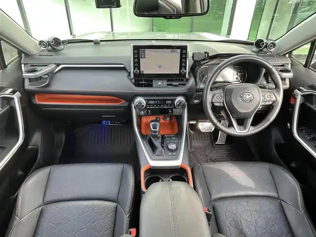 トヨタ ＲＡＶ４ アドベンチャー 和歌山県 2021(令3)年 3.4万km アッシュグレーメタリック/アーバンカーキ TRDフロントガーニッシュ/サンルーフ/ブロックタイヤ/ルーフレール/純正ナビ/バックカメラ/衝突軽減ブレーキ/レーダークルーズコントロール/ブラインドスポットモニター/横滑り抑制機能/ドライブレコーダー/純正ビルトインETC2.0/パワーシート/シートヒーター/シートエアベンチレーション/ステアリングヒーター/LEDヘッドライト/フォグランプ/オートライト/オートマチックハイビーム