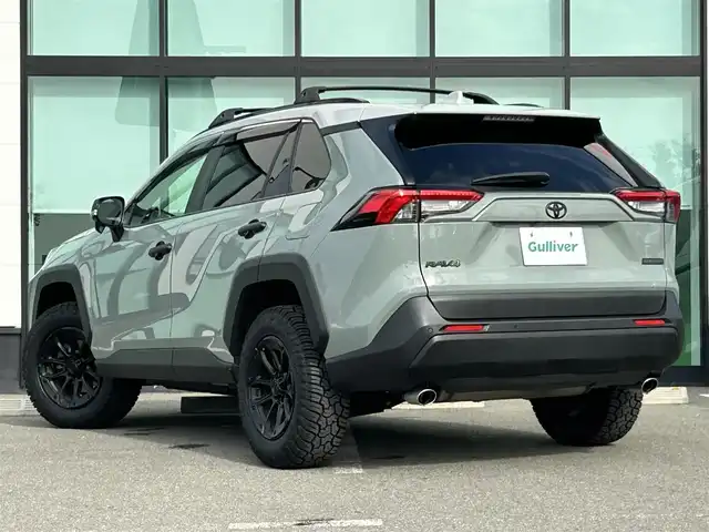 トヨタ ＲＡＶ４ アドベンチャー 和歌山県 2021(令3)年 3.4万km アッシュグレーメタリック/アーバンカーキ TRDフロントガーニッシュ/サンルーフ/ブロックタイヤ/ルーフレール/純正ナビ/バックカメラ/衝突軽減ブレーキ/レーダークルーズコントロール/ブラインドスポットモニター/横滑り抑制機能/ドライブレコーダー/純正ビルトインETC2.0/パワーシート/シートヒーター/シートエアベンチレーション/ステアリングヒーター/LEDヘッドライト/フォグランプ/オートライト/オートマチックハイビーム