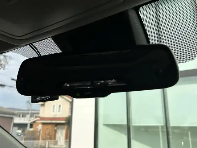 トヨタ ＲＡＶ４ アドベンチャー 和歌山県 2021(令3)年 3.4万km アッシュグレーメタリック/アーバンカーキ TRDフロントガーニッシュ/サンルーフ/ブロックタイヤ/ルーフレール/純正ナビ/バックカメラ/衝突軽減ブレーキ/レーダークルーズコントロール/ブラインドスポットモニター/横滑り抑制機能/ドライブレコーダー/純正ビルトインETC2.0/パワーシート/シートヒーター/シートエアベンチレーション/ステアリングヒーター/LEDヘッドライト/フォグランプ/オートライト/オートマチックハイビーム